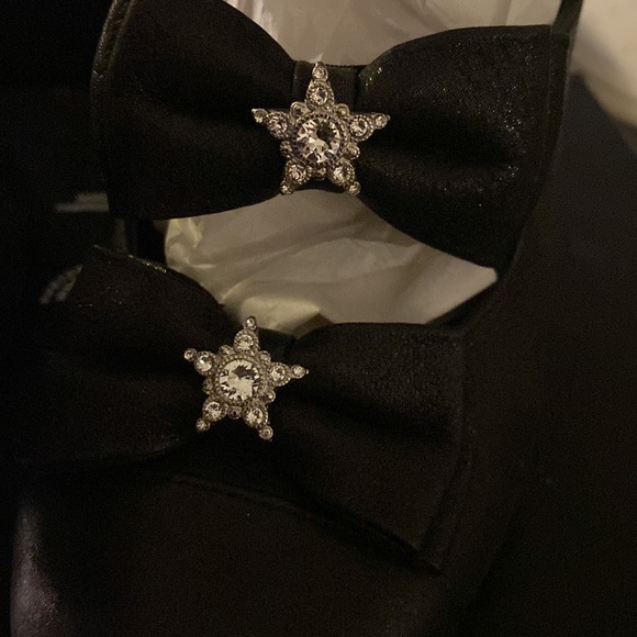 CHANEL 💯%Auth&NIB MetierDeArts RUNWAY high heel shoe booties w/ crystals & bows - Picture 5 of 15